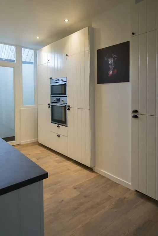 Huize Lily, Oostende 14P. Villa Ostend