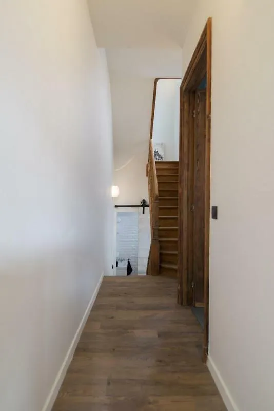 Huize Lily, Oostende 14P. Villa