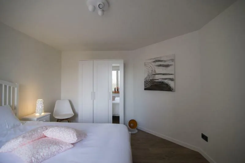 Huize Lily, Oostende 14P. Villa Belgium