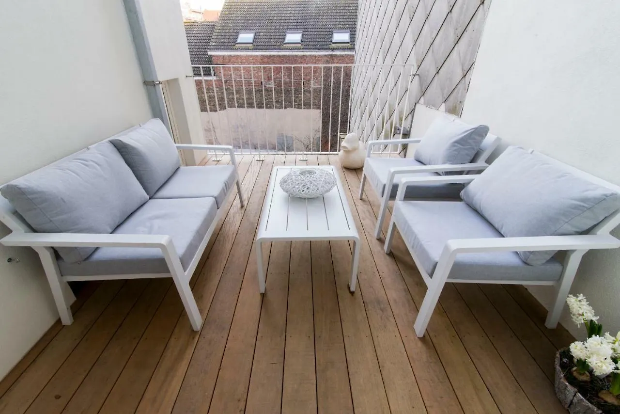 Holiday home Huize Lily, Oostende 14P. Villa