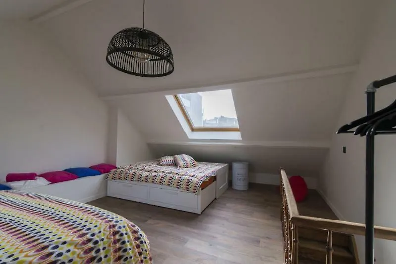 Huize Lily, Oostende 14P. Villa Tatil Evi