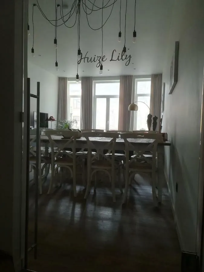 Huize Lily, Oostende 14P. Villa Holiday home Ostend